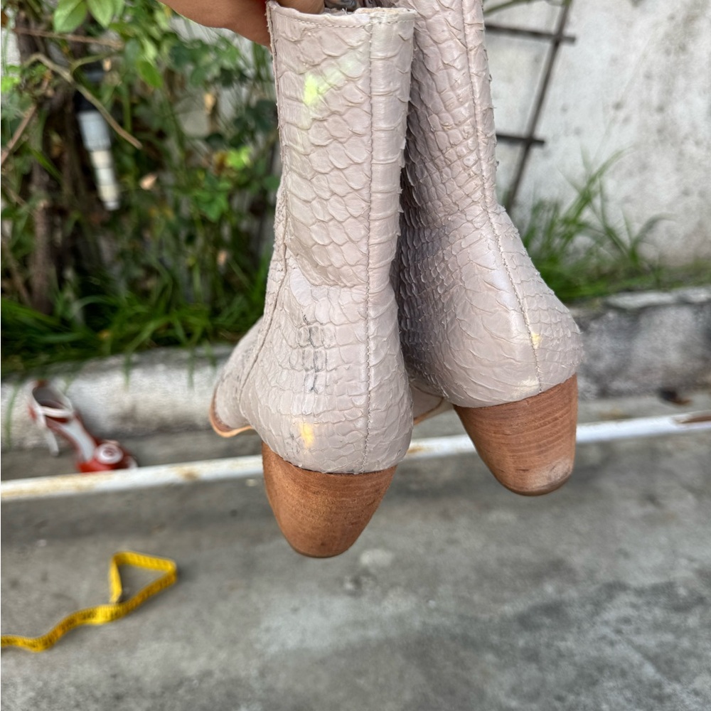 Matisse Croc-Embossed Pointed Ankle Boots in Light Taupe - Picture 7 of 7